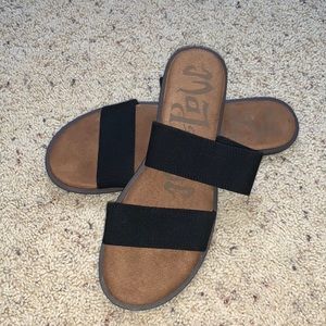Black sandals